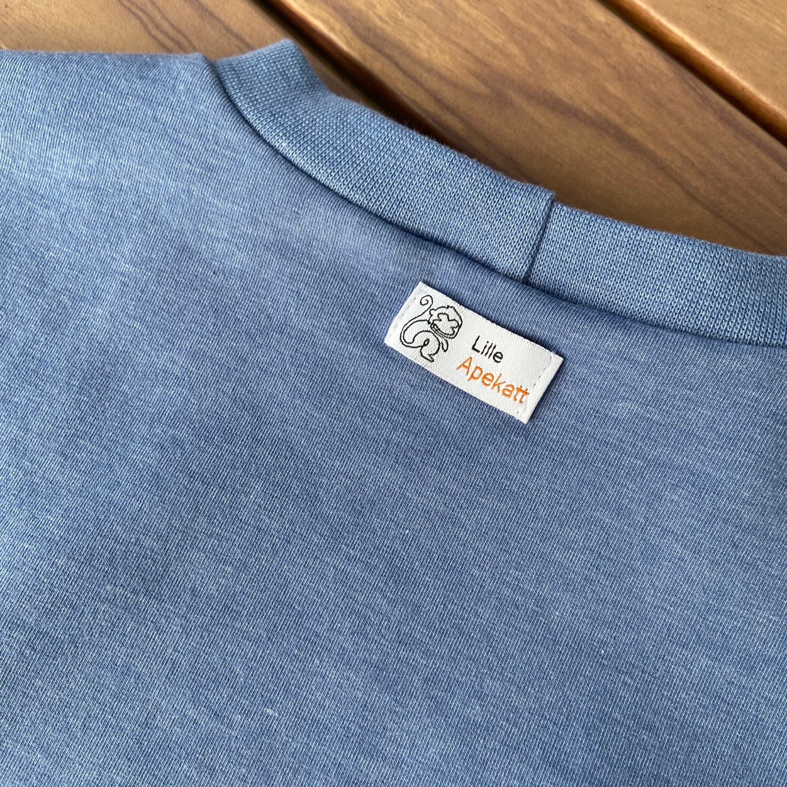 Collegebody, blåmelert str.74